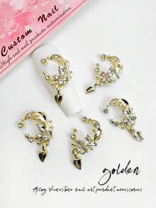 10pcs/Pack Bestselling Super Shiny Metal Flower Wreath Pendant, Alloy Rhinestone Gold/Silver Color Nail Art Jewelry 3D Metal Crystal Glass Heart Tassel Nail Decor DIY Accessories For Girls And Women Nails Nail Supplies - Multicolor - View 8