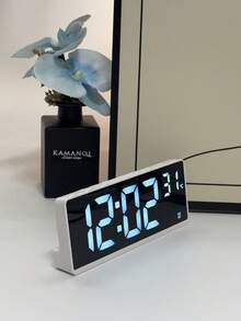 Reloj despertador digital LED multifuncional, reloj despertador digital LED alimentado por USB, reloj electrónico con alimentación por batería, muestra la hora, la fecha, la temperatura, formato de 12/24 horas, decoración del hogar, decoración del dormitorio (baterías no incluidas), decoración del hogar, decoración de la habitación, regalo para fiestas, regalo de cumpleaños, regalo de graduación - Carcasa blanca, pantalla blanca - Ver 9