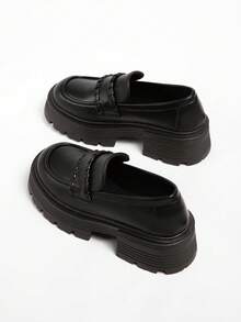 Women's Casual Commuting Fashion Thick-Soled Loafers - Black - View 6