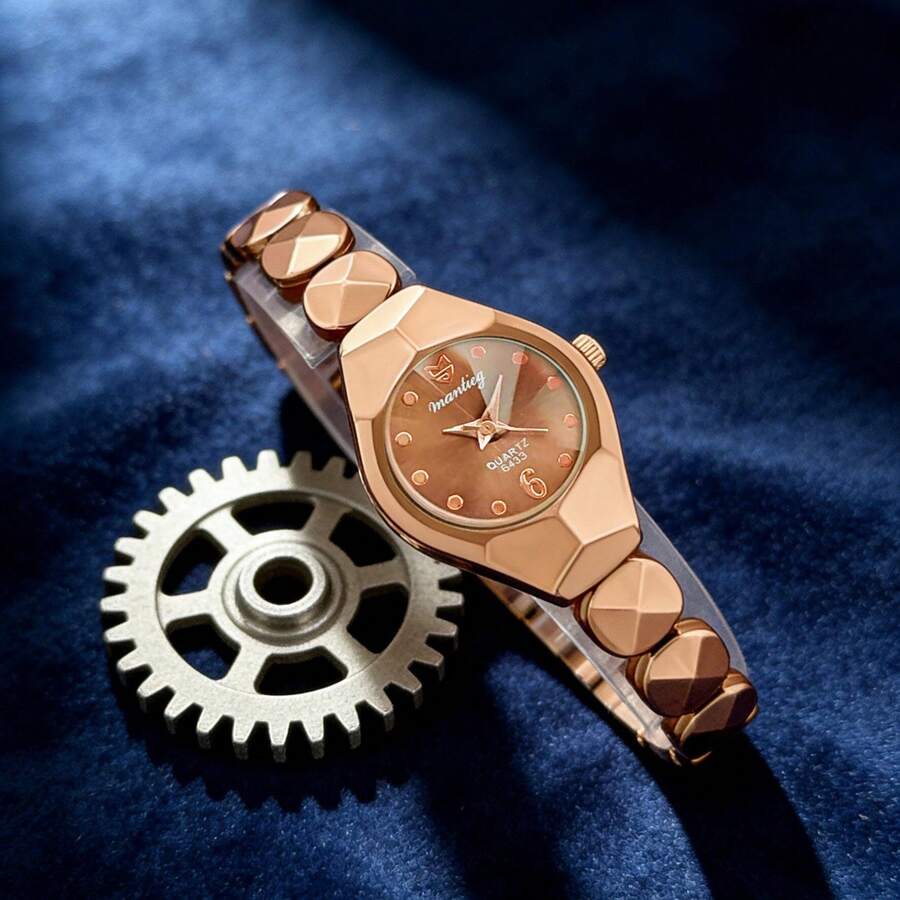 1pc Women's Watch, Exquisite Fashion Dial Quartz Watch, Elegant Luxury Fashion Bracelet Watch Jewelry Clasp, Suitable For Daily Wear, Anniversary Gift, Birthday Gift, Halloween Gift, Etc. - Coffee Brown - View 1