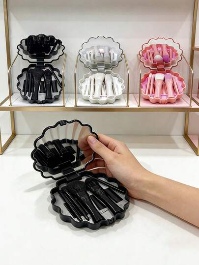 Makeup Brush Set - Perfect For Home Or On-The-Go Face Makeup. The Soft Bristles Provide A Smooth, Seamless Application Experience For Eyeshadow, Blush, Foundation, And Contouring, Ensuring A Flawless Makeup Look Every Time. Available In 3 Elegant Color Options (Black, White, And Pink).