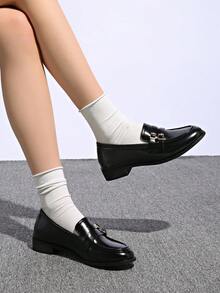 女士棕黑色翻盖口袋乐福鞋，圆头 - 黑色 - 查看 2