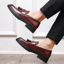 Giày lười nam kiểu Anh cổ điển màu nâu có tua rua năm 2025, giày công sở thường ngày bằng da mềm, giày tây, giày lười, giày nam. - màu nâu - Xem 8