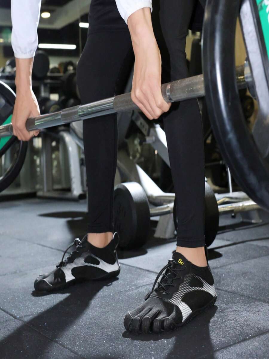 1双男士黑色五趾沙滩鞋、潜水鞋、健身鞋、徒步鞋 - 黑色 - 查看 1