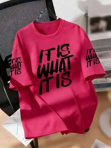 大尺碼女款印有「IT IS WHAT IT IS」字樣T恤，適合春夏穿著，適合日常穿著 - 玫紅色 - 查看 1