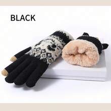 1 双时尚保暖手套，饰有时尚的圣诞小鹿图案，双层触屏设计，适合寒冷天气户外骑行，保暖内衬针织手套，是圣诞节和情人节的理想礼物，也是秋冬季滑雪服的保暖配件。 - B-22021 - 查看 18