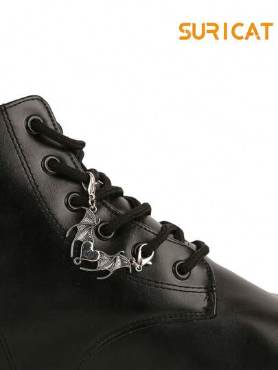 2条朋克风蝙蝠吊坠鞋链，适用于休闲鞋、运动鞋、帆布鞋、靴子，可用于DIY鞋子装饰，可拆卸重复使用，靴子配件