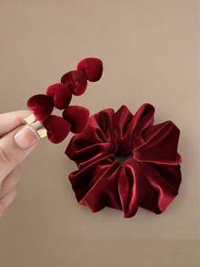 3pcs/Set Kids Velvet Heart Hair Clips & Scrunchies Set, Cute Girls Bangs Side Clips & Elastic Hair Ties, Fashionable & Versatile For Daily, Party, Valentine's Day, New Year