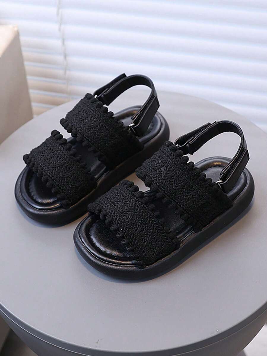 1 Pair Girls' Lace-Trim Roman Sandals, Soft Sole Comfortable Casual Flat Beach Shoes, Summer - Black - View 1