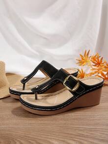 New Women Wedge Thick Bottom Thong Sandals, Buckle Closure, Lightweight Material Thick Bottom Flip-Flops, Suitable For Summer Casual, Beach, Daily Occasions - Black - View 2