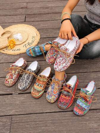 Women's Casual Sneakers, Thick Sole Front Lace-Up Random Print, Comfortable Casual Shoes, Minimalist College Style Shoes, Casual Holiday Sports Shoes