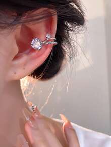 1pc Luxury Personalized Fashionable Niche High-End Zirconia Ear Clip No Piercing Ear Cuff Earrings Versatile Elegant Earrings