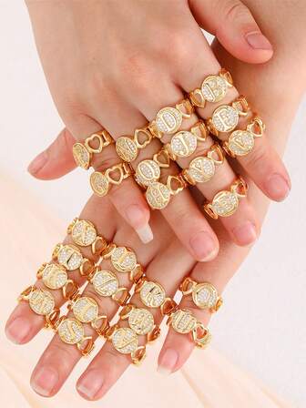 1 pieza Anillo con letra en inglés personalizado de cobre chapado en oro de 18K con circonita cúbica, regalo perfecto, adecuado para ella, aniversario y cumpleaños