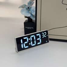 Reloj despertador digital LED multifuncional, reloj despertador digital LED alimentado por USB, reloj electrónico con alimentación por batería, muestra la hora, la fecha, la temperatura, formato de 12/24 horas, decoración del hogar, decoración del dormitorio (baterías no incluidas), decoración del hogar, decoración de la habitación, regalo para fiestas, regalo de cumpleaños, regalo de graduación - Carcasa blanca, pantalla blanca - Ver 6