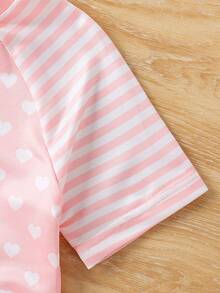 Kleine Mädchen Süß, sanft, elegant, modisch, lässig, Outdoor, süß, vielseitig weißes Herz & korallrosa weiß gestreifter digitaldruck Rundhals Kurzarm Badeanzug, geeignet für Sommerschwimmen - Korallenrosa - Übersicht 6