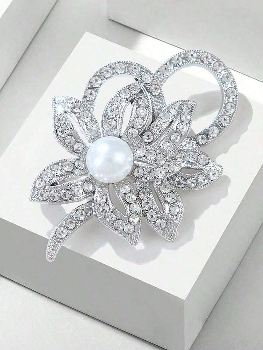 1pc Women's Rhinestone Floral Brooch, Suitable For Dresses XCKW - Silver - View 1