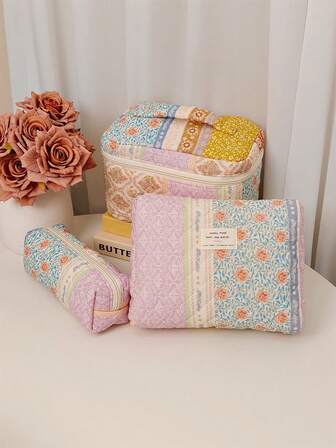 Colorful Floral Patchwork Women's Large Capacity Cosmetic Bag, Infused With Local Characteristics Design, Showcasing A Fashionable And Casual Style, Can Be Used As A Travel Storage Bag And Organizer. This Multi-Functional Toiletry Bag Is Designed For Women And Students, Suitable For Daily Outings And Holiday Occasions.