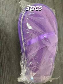 珊瑚绒拖鞋，防臭，四季皆宜，可水洗，加厚防滑EVA鞋底，轻便保暖，冬暖夏凉，舒适家居拖鞋。加厚珊瑚绒内衬，蓬松柔软，亲肤保暖。采用创新竹炭纤维防臭技术，抗菌除臭。轻盈EVA鞋底，防滑耐磨，减震舒适。可机洗手洗，易清洁快干，不易变硬。