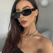 1/2副复古方形眼镜，经典方形镜框，适用于婚礼、新娘送礼会、单身派对、摇滚主题派对（男女通用）、情人节装饰、婚礼回礼、伴娘礼物、毕业装饰等场合。