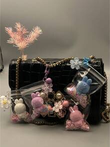 1件新年限量版KEYCEO系列PVC摆件，精致樱花钥匙扣，配有透明保护袋，饰以爱心亮片和樱花亮片，便携易用，适合作为新年、情人节、婚礼、音乐节、返校季、毕业季、户外活动、感恩节、节日礼物套装 - 彩色 - 查看 2