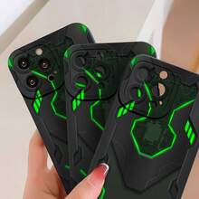 Estuche para teléfono con espejo con diseño de circuito futurista compatible con  17,  16 Pro Max,  15 Pro Max,  13 y  12 Hecho de TPU duradero que ofrece una protección robusta contra golpes y caídas Es perfecto para entusiastas de la tecnología y un regalo elegante para cumpleaños, días festivos o cualquier ocasión especial - Negro - Ver 5