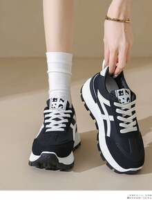 2026新款厚底女式运动鞋，学生款，百搭，春秋季，小众，休闲，透气，软底，跑步鞋 - 黑色 - 查看 4