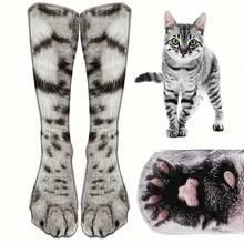 1 Pair Of Realistic 3D Cat And Dog Paw Print Pattern Socks - Featuring Tabby, Tuxedo, British Shorthair Kitten/Puppy Paw Prints - Fun Pet Theme Role Play And Theme Party (Hand Washable) - 1 đôi giày hiệu White Cat - Xem 4