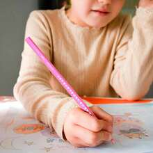 BIC, Lápices de Colores, BIC Kids Pastel, Hechos de Resina, No se Astillan, Fácil de Sacar Punta, Ideales para Dibujar y Colorear en la Escuela, 12 Colores Suaves + 2 Gratis - por defecto - Ver 6