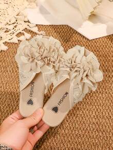 1 Pair Girls' New Gold Flower Hollow Mesh Embroidery Design Cute Sandals/Slippers, Suitable For 2-15 Years Old, Summer Outing, Holiday - Beige - View 7