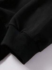 Two-Tone "Milano Italy" Minimalist Graphic Hoodies (Black & Light Gray), Sleek Typography Print For Casual European Travel-Themed Daily Outings & Urban Fashion Hangouts - màu đen - Xem 6