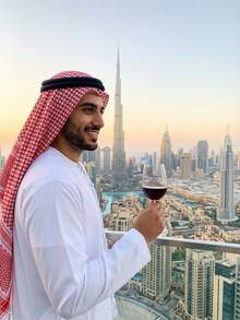 新款阿拉伯传统头巾，日常通勤舒适，透气轻便，搭配经典发带，打造时尚造型，斋月祈祷必备，亦是馈赠佳品。