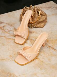 蝴蝶结高跟凉鞋，舒适百搭。细跟方头设计，适合各种场合，优雅精致。这是您的最佳选择。 - 杏色 - 查看 6