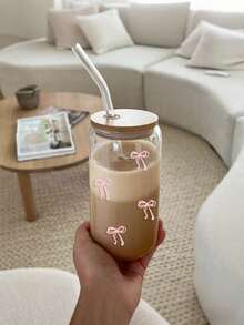 1个带竹盖和吸管的玻璃杯，啤酒罐造型玻璃杯，水杯，冰咖啡杯，奶昔杯，水果杯，果汁杯，粉色蝴蝶结印花，可重复使用饮用罐，夏季饮料玻璃器皿，大容量户外旅行便携饮料果汁杯，家庭办公室派对礼物，生日派对节日礼物，适合夏季和冬季使用。 - 彩色 - 查看 6