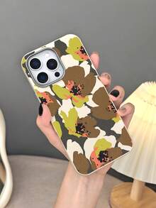 Handyhülle mit abstraktem floralem Camouflage-Muster in Erdtönen (Braun, Grün, Gelb). Von der Natur inspirierte, botanische Ästhetik und einzigartiges Design machen diese beliebte Handyhülle kompatibel mit iPhone 17Promax 17Air 17pro 17 16 15 14 13 12 Plus Pro S25Ultra S25plus S25 S24 S23 plus FE Hülle