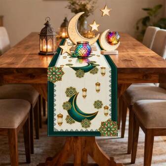 Este conjunto de caminos de mesa con temática de Ramadán incluye múltiples caminos de mesa, con un diseño minimalista de Ramadán: luna creciente verde y patrones de linternas, acentuados con estrellas. Hecho de material de poliéster, el diseño rectangular es adecuado para la cocina, el comedor, fiestas, el hogar y decoraciones de festivales rurales. Disponible en varios tamaños, lo que lo convierte en un gran artículo de regalo.