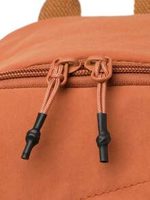 1个纯色尼龙面料拉链休闲时尚男士单肩包/斜挎包，适合日常通勤、工作、上学、外出、短途旅行，可装手机、纸巾和其他日常必需品。