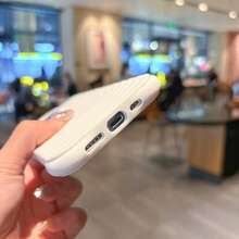 Wavy Circular Pattern Soft Shell MagSafe Magnetic Case Compatible With IPhone 17 Pro Max, 16/15/14/13/12, Silicone Material - Multicolor - View 7