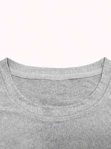 Camiseta Masculina Cristã Gola Redonda Com Estampa de Yeshua Algodão Premium 30.1 Camisa - Cinza - Visão 4