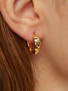 Charm-In Women's Gold-Plated Crinkled Texture Hoop Earrings - Edgy Design For Daily Outings/Party Looks, Stylish Gift For Her (Valentine's Day/Birthday) - Gold - View 3