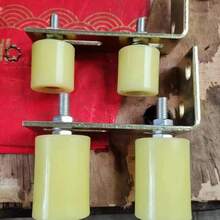 Spare Tire Rack - 1 - Voir 6