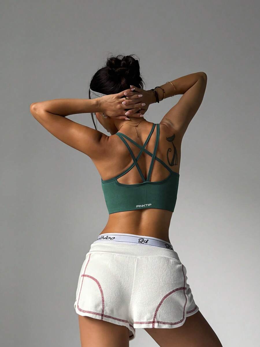PinkTip Cross-Back Shaping Sports Bra, Built-In Bra, Supportive, Seamless Fit, Suitable For Yoga And Casual Sports - Green - View 1