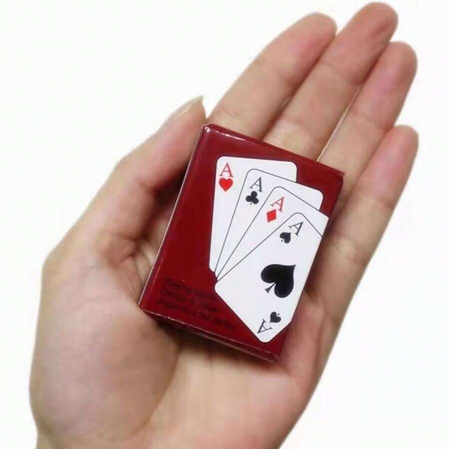 2026 Nuevas Miniaturas de Cartas de Póker Lindas, Cartas de Juego Interesantes y Diminutas, Cartas de Póker de Bolsillo para Viajes, Cartas de Juegos de Mesa