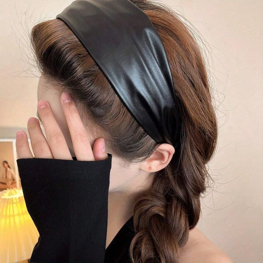1 Piece Solid Color Casual Elegant Leather PU Headband, Four Seasons Fashion Hair Accessories, Retro Leather Headband Women's Wide Edge Headband New Hairpin High-End Headgear - 黑色 - 查看 1