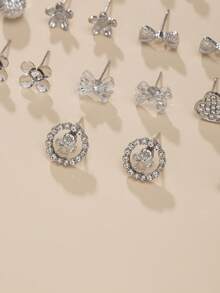 Bộ 30 đôi bông tai nữ, nhiều kiểu dáng khác nhau, bao gồm nơ, trái tim, đá quý, ngôi sao, hoa, kiểu dáng thường ngày, thích hợp làm quà tặng/đi nghỉ mát. - Bạc - Xem 4