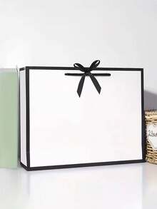 1pc Customized Valentine's Day Engraved Paper Boyfriend Bow Gift Bag - Personalized Name Gift Packaging Bag For Birthday, Valentine's Day, Anniversary, Simple And Lightweight, Easy To Open Design, Preserve Birthday/Valentine's Day Gifts, Special Occasions, Fashionable Packaging, High-End Quality, Romantic Partner Customized Name Gift Bag - Black and White - View 6