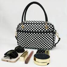 Vegen Leather Checkered Crossbody Bag For Women Small Cute Vegan Leather Purses Boho Shoulder Plaid Handbags Top Handle Satchel Bag Wide Strap Woven Bum Bag |   Stylish Woven Crossbody Bag Adjustable Strap For Travel Festivals & Everyda PU Leather Checkered Clutch Purses Underarm Shoulder Handbag - 杏白格子 - 查看 4