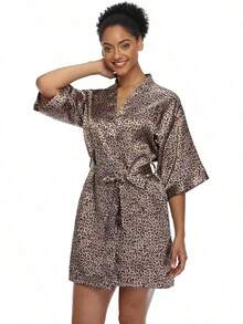 Bathrobe - Leopard Print - View 4