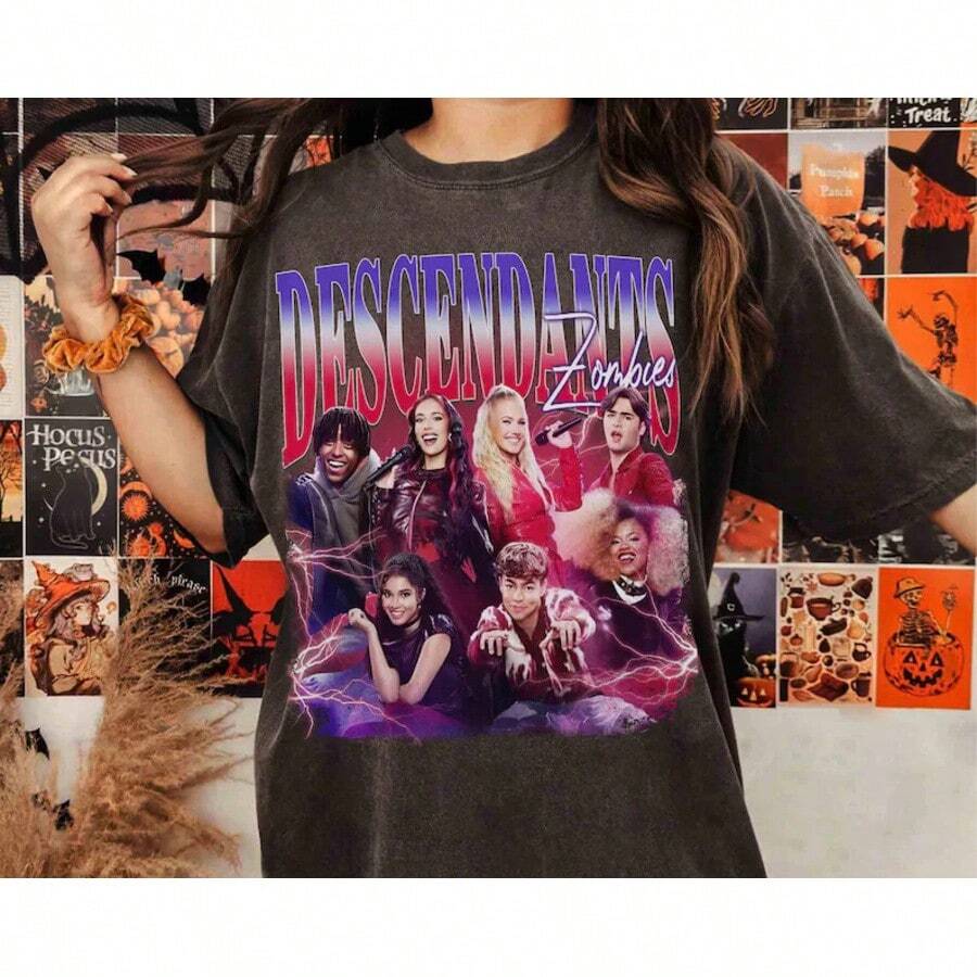 Descendants Zombies Comfort Color Shirt, Descendants Zombies Worlds Collide Tour Outfit, Trending Tee, Disneyland Vacation Trip Gift 2025 - 圖片的主色調 - 查看 1