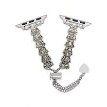 全新表带，兼容 4/5/6/7/8/SE，新款手镯式表带，女士银色手镯式表带，采用钻石花朵设计，搭配螺旋金属表带，兼容 38/40/41/42/44/45/46/49毫米表带，兼容 Ultra/SE/1/2/3/4/5/6/7/8/9/10系列，时尚优雅，适合日常、休闲、商务场合。