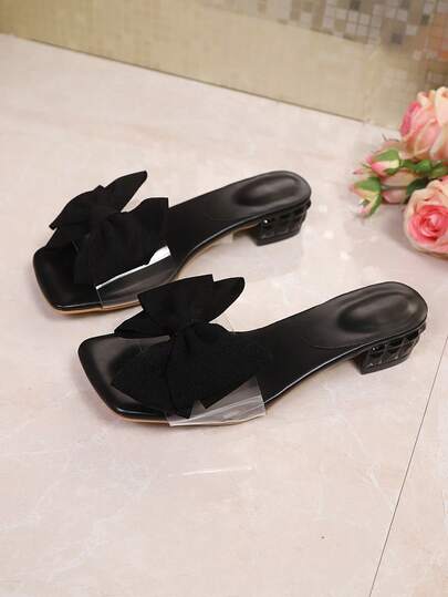 夏季新款软皮方头凉鞋，尺码偏大一码，猫跟凉鞋，蝴蝶结装饰百搭细高跟拖鞋，女士款